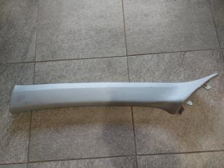 Накладка стойки лобового стекла Toyota Auris