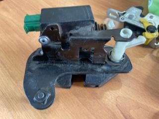 Замок багажника левый Land Rover Range Rover