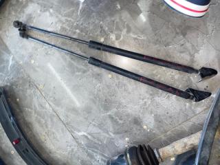 Амортизатор багажника левый Mitsubishi Outlander 2019