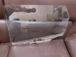 Стекло двери задней левой Toyota Auris 2013