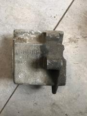 Кронштейн двигателя Land Rover Range Rover