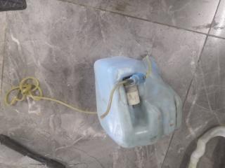 Бачок омывателя Volkswagen Golf