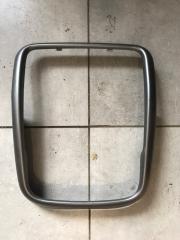 Накладка центральной консоли Renault Duster Б/У Накладка центральной консоли Renault Duster