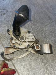 Запчасть маслянный насос Volkswagen Jetta 6