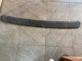 Накладка заднего бампера задняя Land Rover Range Rover Б/У Накладка заднего бампера задняя Land Rover Range Rover