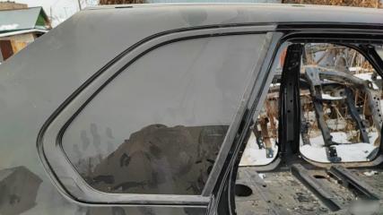 Форточка BMW X5