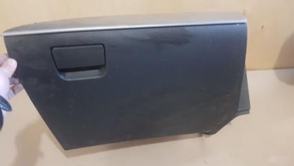 Бардачок Mazda 3