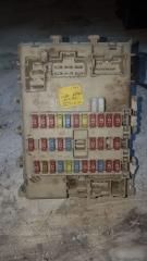 Монтажный блок Nissan Primera