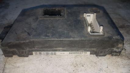 Монтажный блок Renault Logan