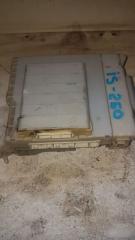 Монтажный блок Lexus IS250