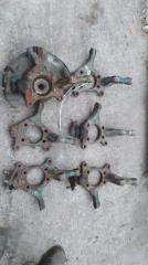 Кулак передний левый Toyota Corolla 2006-2013