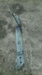 Кронштейн крыла передний правый Volkswagen Touareg Б/У Кронштейн крыла передний правый Volkswagen Touareg