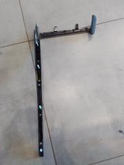 Накладка центральной консоли Kia K5 Б/У Накладка центральной консоли Kia K5