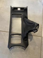 Накладка центральной консоли Mazda 6 2013 Б/У Накладка центральной консоли Mazda 6 2013