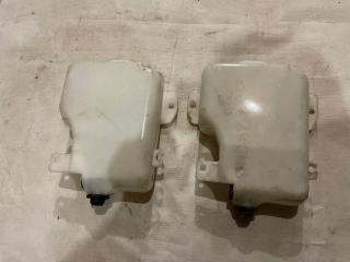 Бачок омывателя задний Mitsubishi Pajero