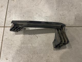 Направляющая стекла двери левая Hyundai Solaris 2014