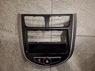 Рамка Магнитолы Hyundai Solaris