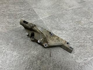 Кронштейн двигателя левый Mercedes-Benz GL 2012