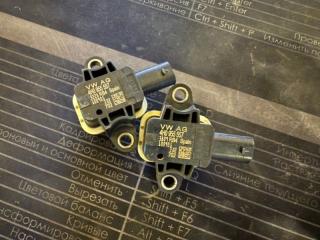 Запчасть датчик удара Audi A8