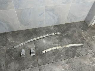 Кронштейн радиатора Bmw 5-series 2019 Б/У Кронштейн радиатора Bmw 5-series 2019