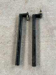 Кронштейн крыла FAW JH6 ORYX 4x2 2023 Б/У Кронштейн крыла FAW JH6 ORYX 4x2 2023