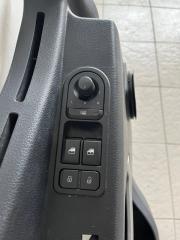 Блок управления стеклоподъемниками FAW J7 2023 Б/У Блок управления стеклоподъемниками FAW J7 2023