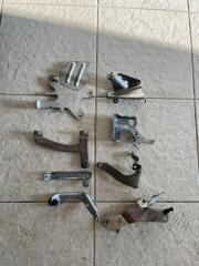 Кронштейн двигателя Mercedes-Benz GLS 2021