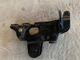 Кронштейн торсиона кабины левый Foton Auman 2023