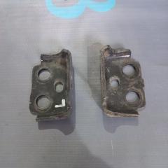 Кронштейн крыла Cadillac Escalade 2016 Б/У Кронштейн крыла Cadillac Escalade 2016