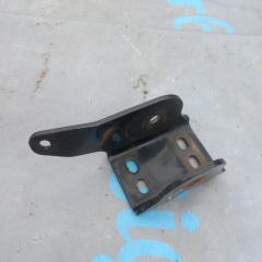 Кронштейн торсиона кабины правый MAN TGX 18.440 2016