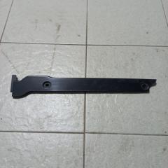 Накладка стойки лобового стекла правая MAN TGX 18.440 2016