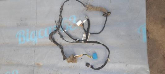 Проводка двери Renault DUSTER 2013