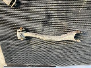 Рычаг продольный задний левый Mitsubishi Pajero 2008