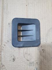 Запчасть дефлектор воздуховод правый Audi S8 2014