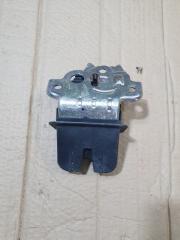 Замок багажника Audi S8 2014