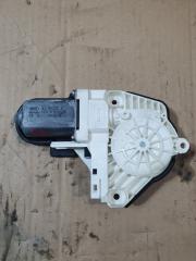 Запчасть моторчик стеклоподъемника передний левый Audi S8 2014