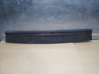 Накладка заднего бампера Toyota Land Cruiser 200 Б/У Накладка заднего бампера Toyota Land Cruiser 200