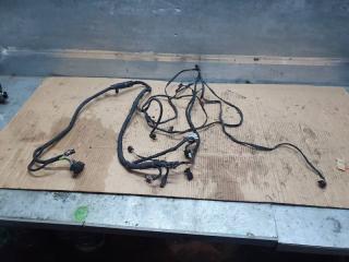 Запчасть проводка потолка Cadillac Escalade 2021