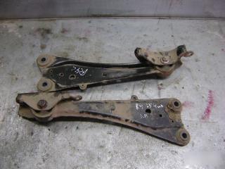 Рычаг продольный задний Toyota RAV4