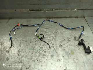 Запчасть проводка двери задняя Toyota Land Cruiser
