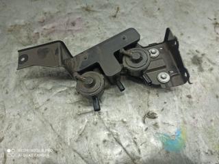 Запчасть клапан топливного абсорбера Toyota Land Cruiser