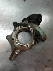 Кулак задний левый Mercedes-Benz E-Class