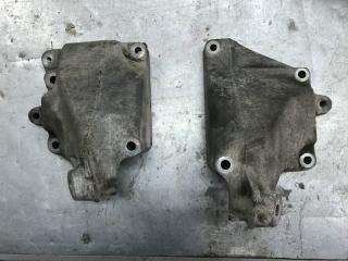 Кронштейн двигателя Mercedes-Benz R-Class