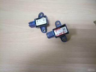 Фото запчасти датчик удара Kia Optima 4 Б/У запчасть Запчасть датчик удара Kia Optima 4