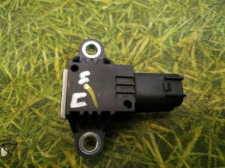 Фото запчасти датчик air bag передний правый Kia Sorento 3 Prime 2017 Б/У запчасть Запчасть датчик air bag передний правый Kia Sorento 3 Prime 2017