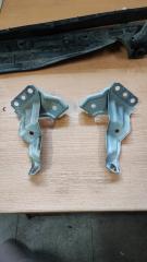 Кронштейн крыла правый TOYOTA Land Cruiser Prado 150 Б/У Кронштейн крыла правый TOYOTA Land Cruiser Prado 150