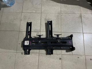 Кронштейн крыла задний правый FAW JH6 2023 Б/У Кронштейн крыла задний правый FAW JH6 2023