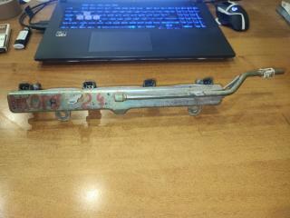 Рампа топливная с форсунками Honda Accord 7