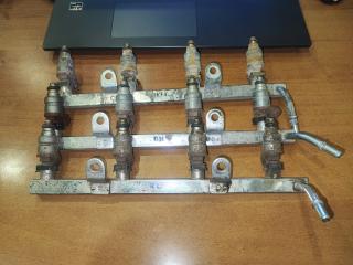 Рампа топливная с форсунками Chevrolet Lacetti