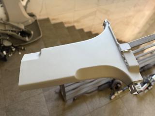 Запчасть обшивка средней стойки Exeed RX 2023
